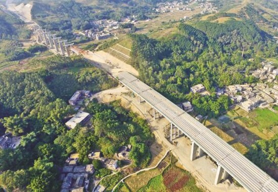 罗马林村交通状况持续改善，村民出行更加便捷的最新消息