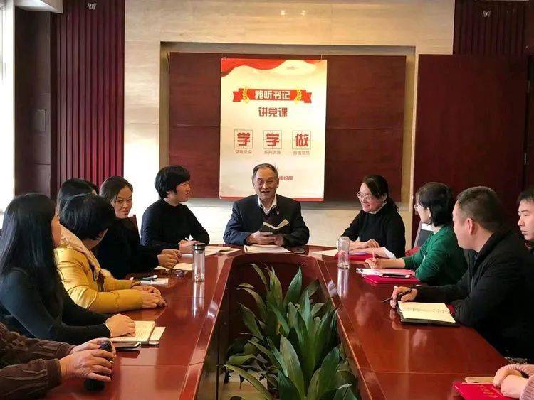团结社区人事任命揭晓，共建和谐繁荣新篇章启动