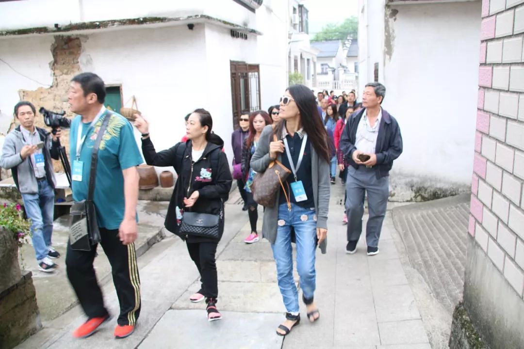 马家塄村村委会领导团队新貌与未来展望