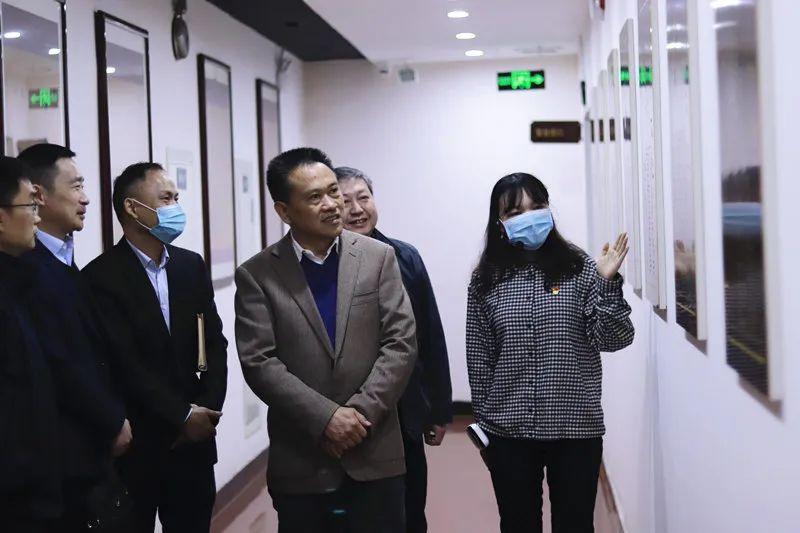 洪山区财政局推动财政改革助力区域经济发展新闻发布
