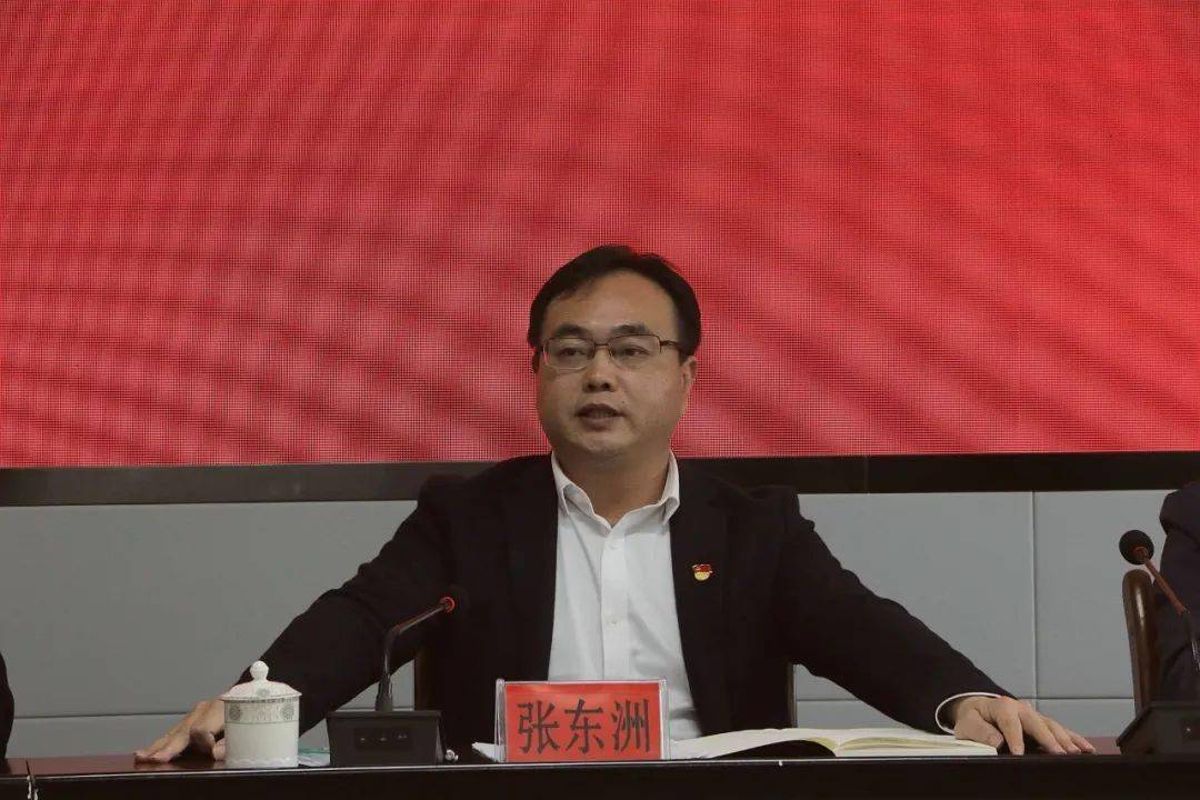 梦扎村新任领导，引领乡村繁荣的领航者